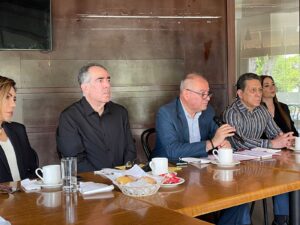 ac8e2d52-9a29-463a-a0d2-5e04d0a63962